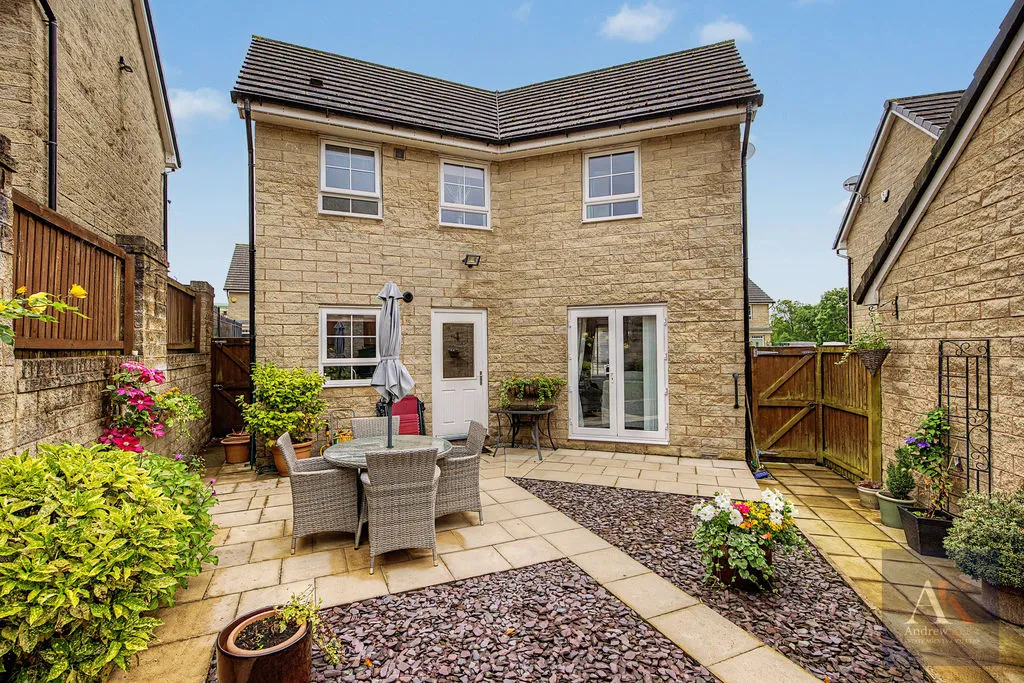 Shopwood Way, Littleborough OL15 9AN, photo 16