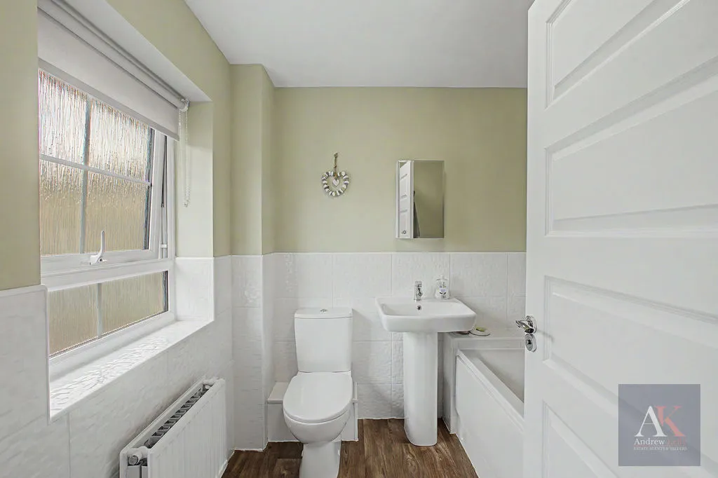 Shopwood Way, Littleborough OL15 9AN, photo 15