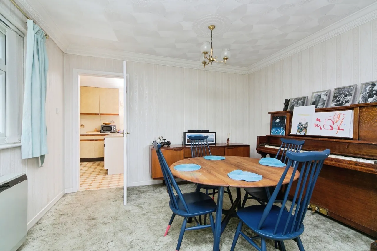 Iolyn Park, Conwy, LL32, photo 8