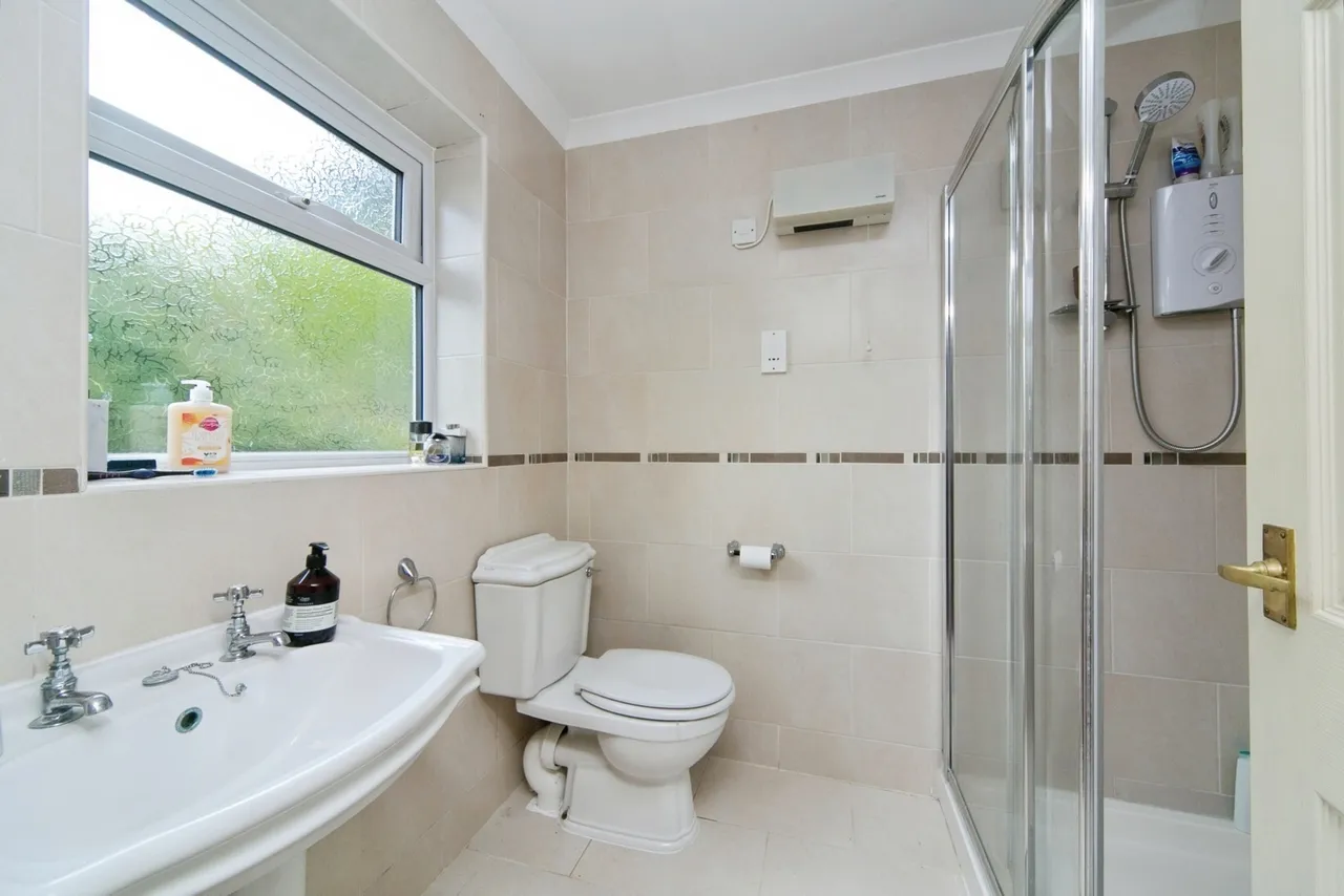 Iolyn Park, Conwy, LL32, photo 13