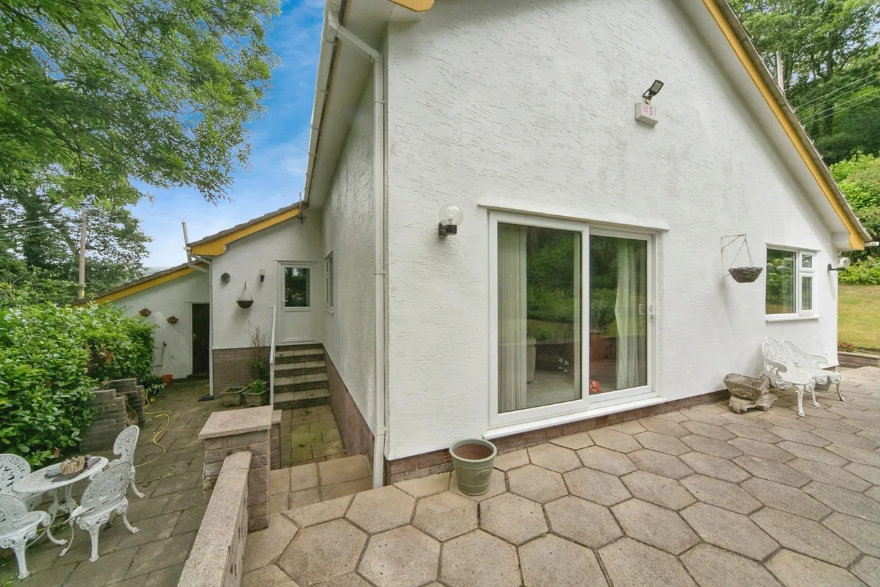 Iolyn Park, Conwy, LL32, photo 17