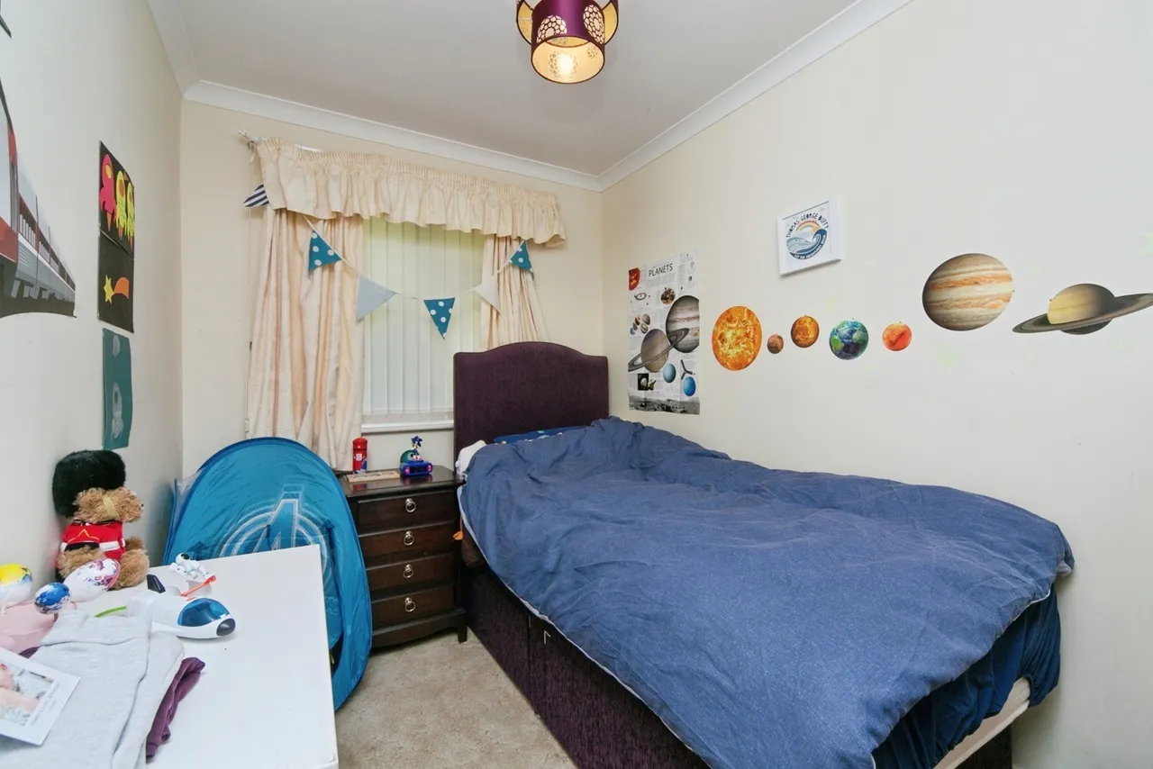 Iolyn Park, Conwy, LL32, photo 12