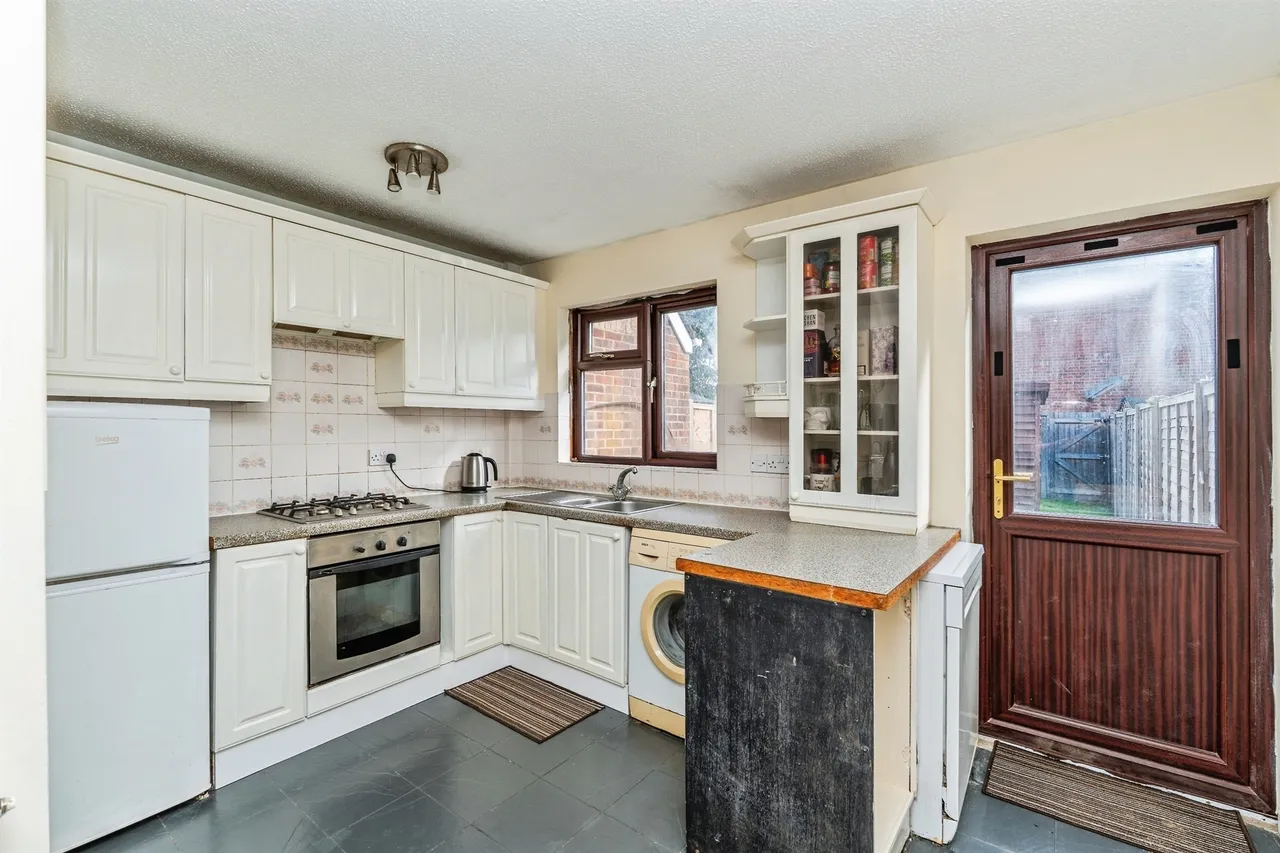 Kingsley Gardens, Totton, SO40, photo 5