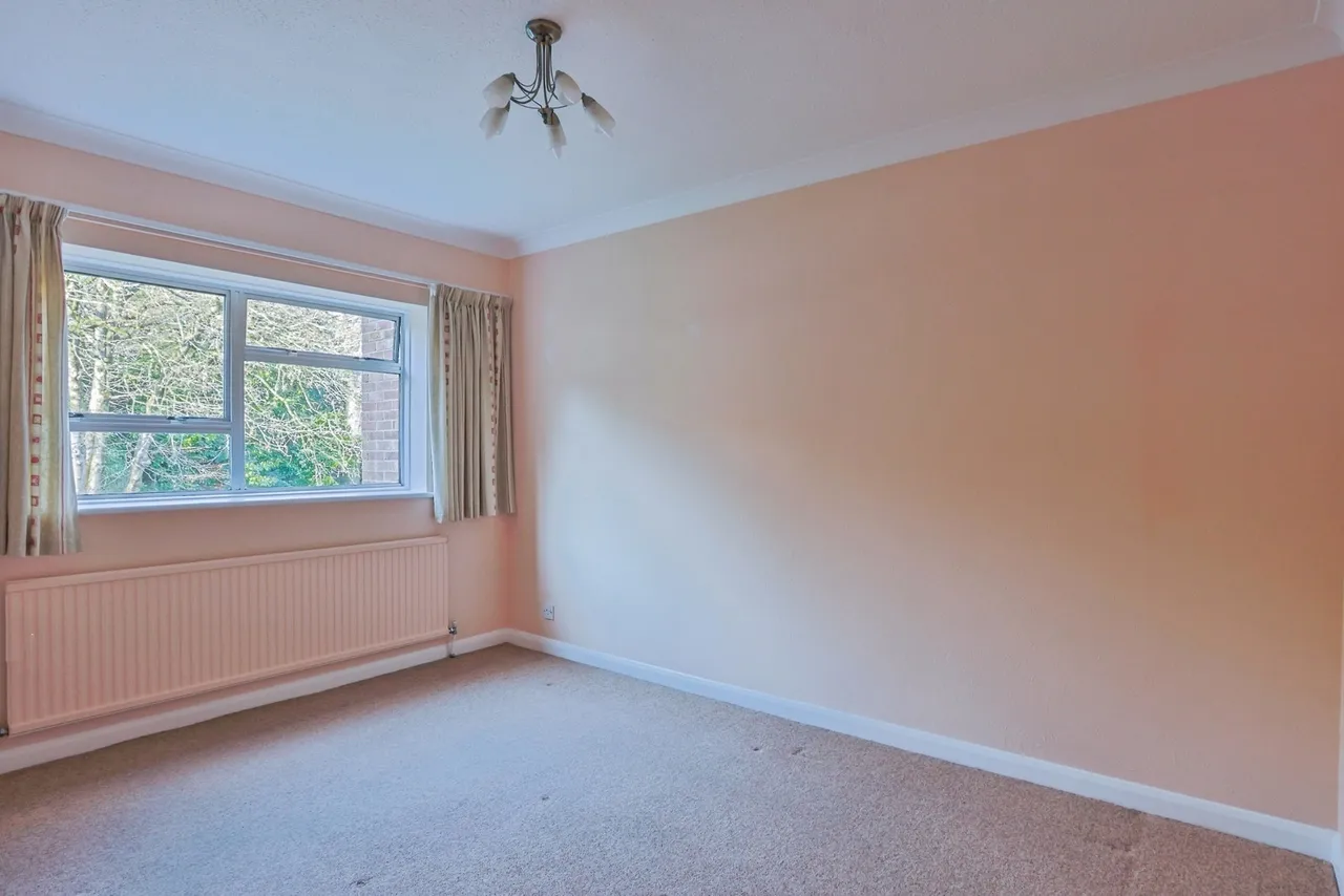 Wallace Road, Broadstone, BH18, photo 8