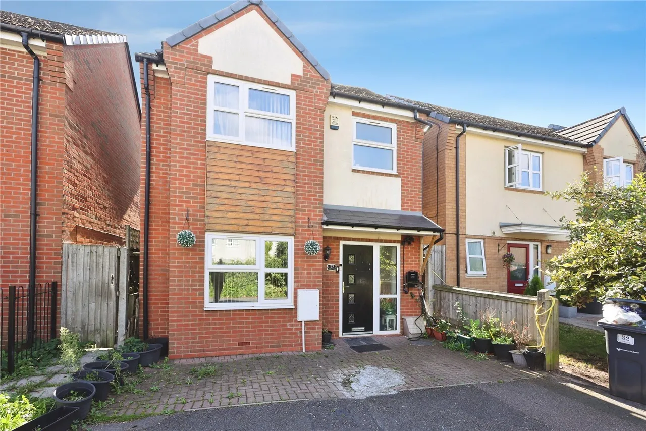 Ward Close, Birmingham, B8, photo 5