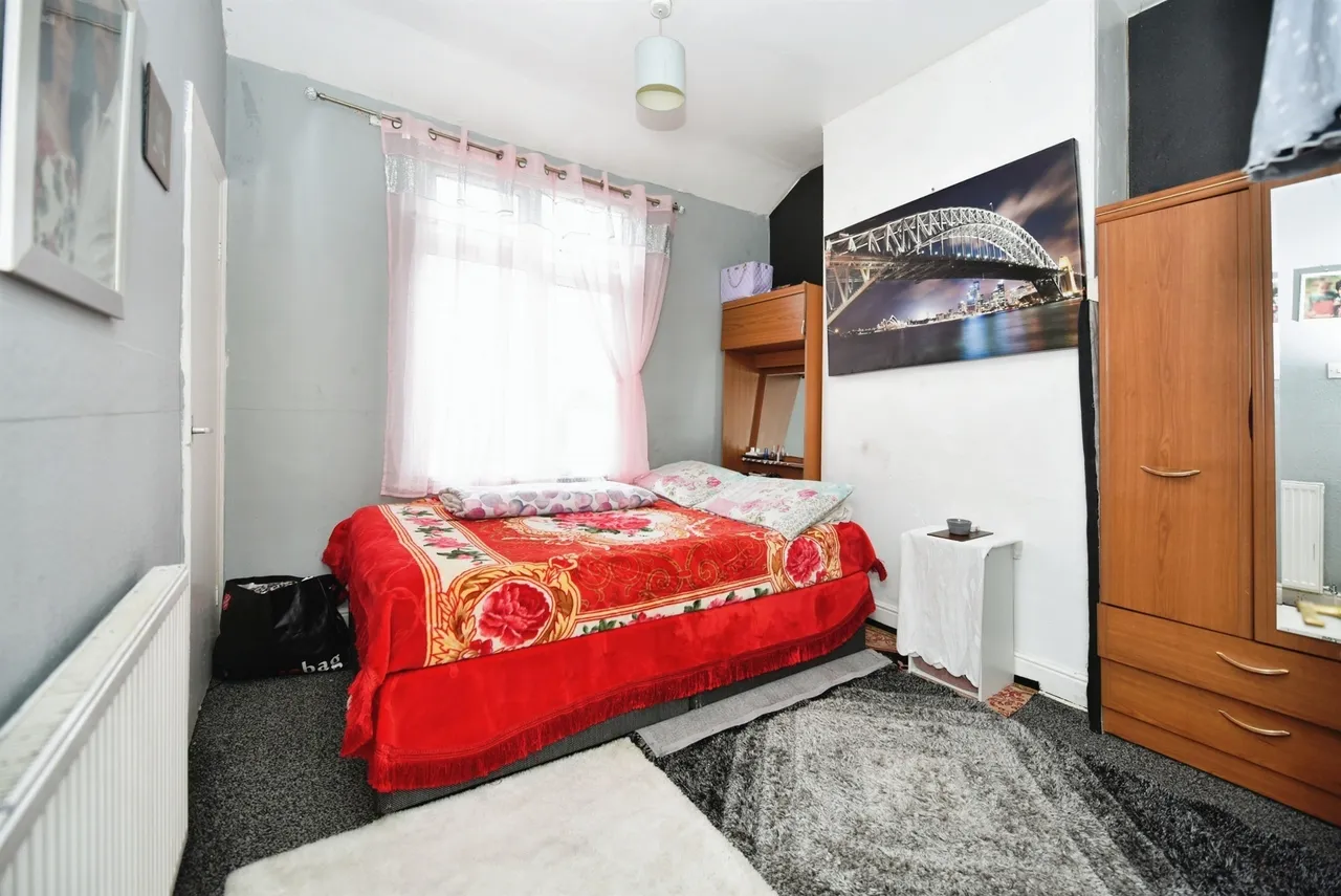 Doncaster Road, East Dene, S65, photo 4