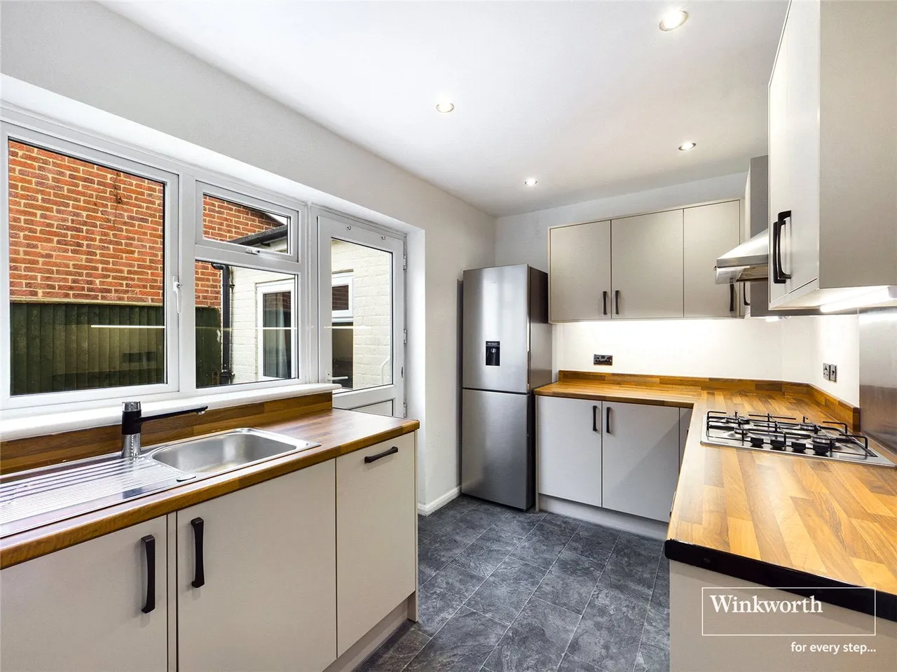 Gurney Drive, Caversham, RG4, photo 2
