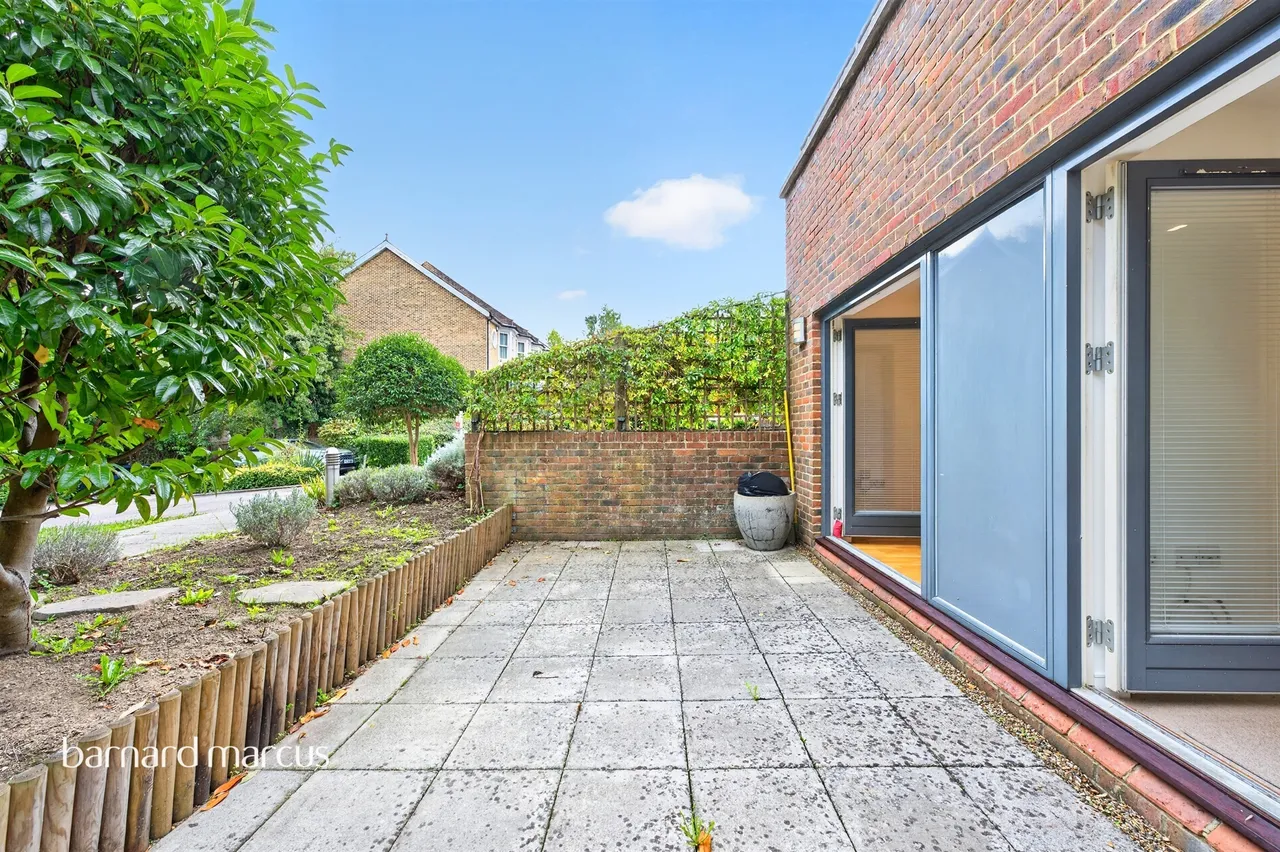 Valley Road, Kenley, CR8, photo 10