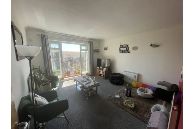 Dominica Court, Eastbourne, BN23, photo 9