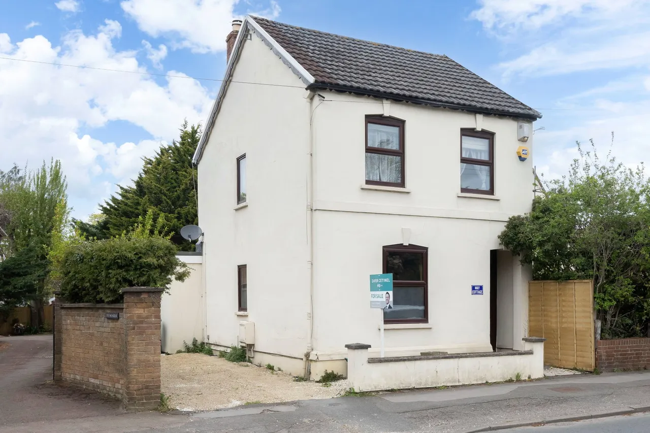 Bouncers Lane, Prestbury, GL52, photo 19
