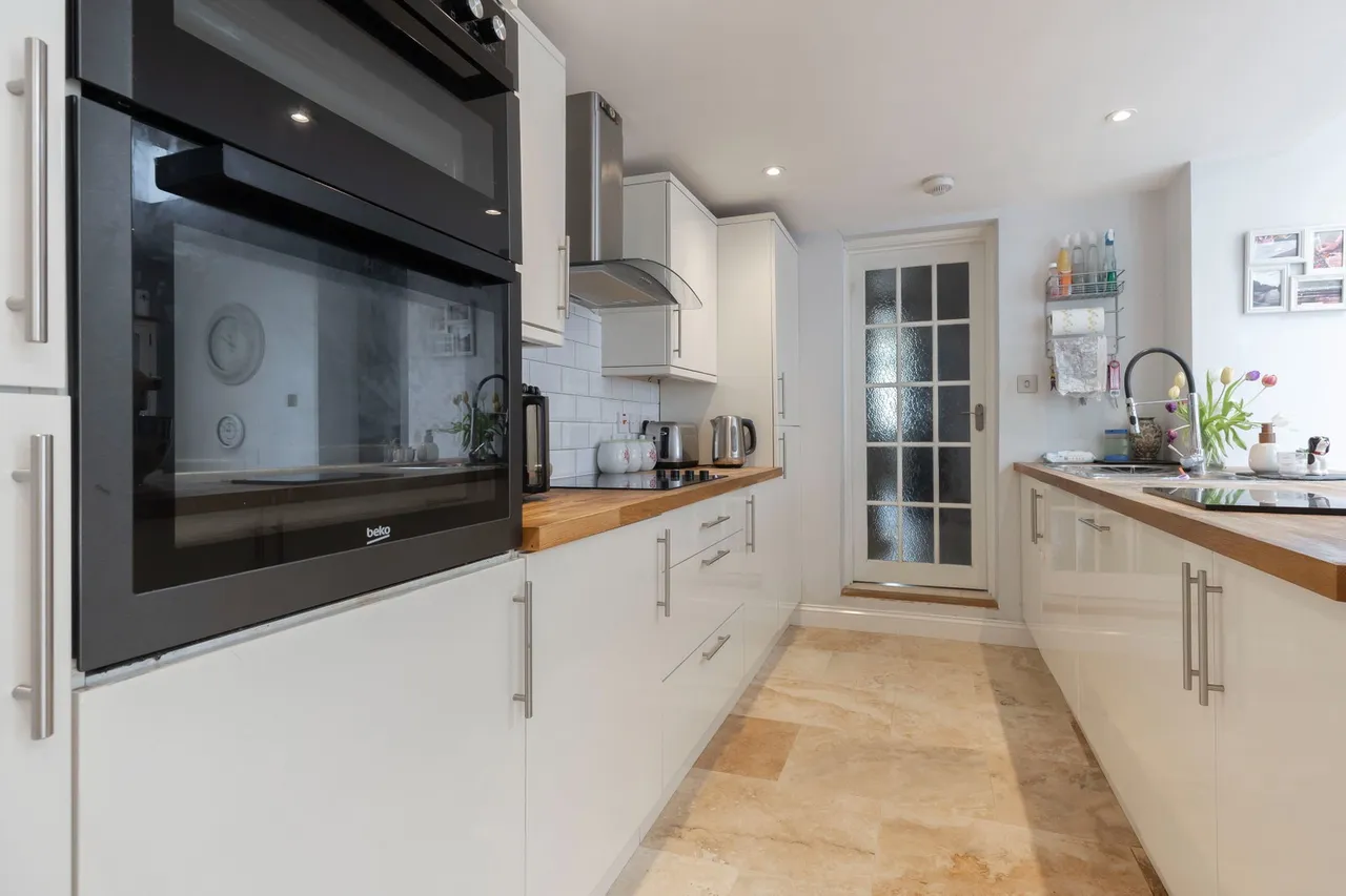 Bouncers Lane, Prestbury, GL52, photo 9