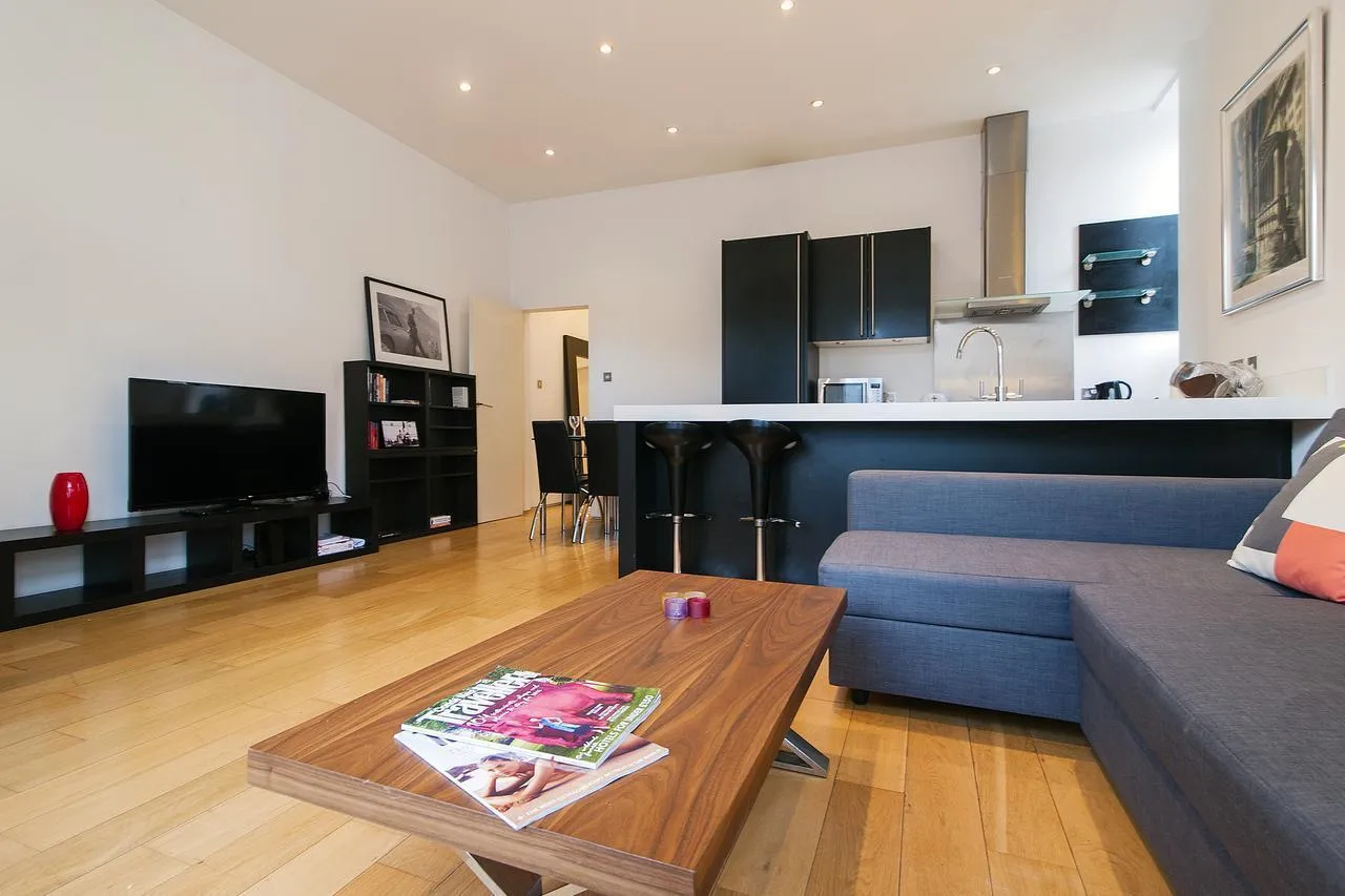 Warwick Road, Earls Court, SW5, photo 3