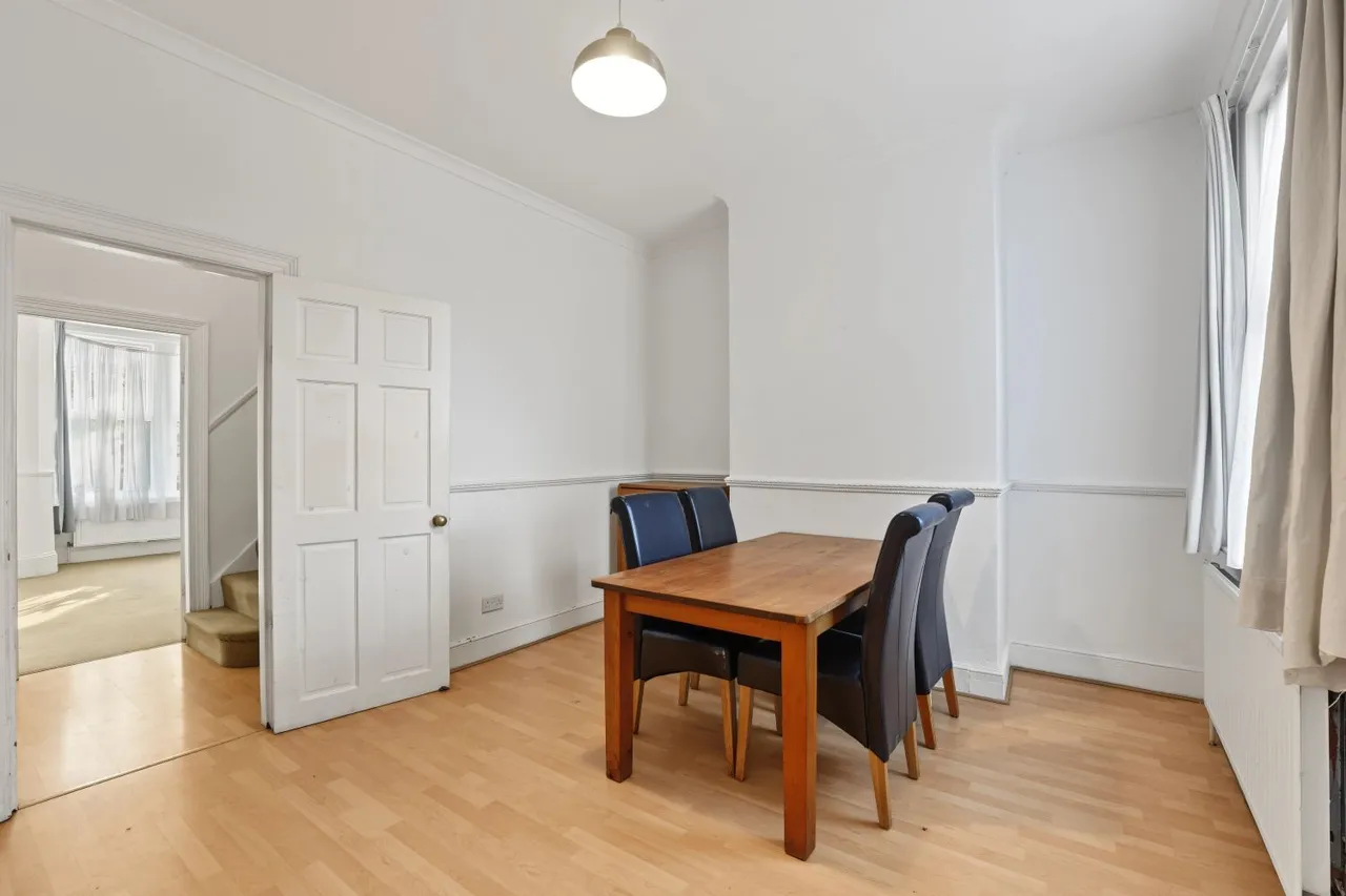 East Road, Stratford, E15, photo 4