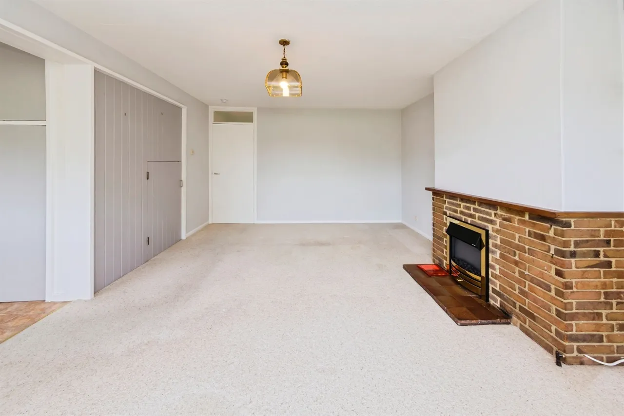 Appledore Gardens, Lindfield, RH16, photo 15