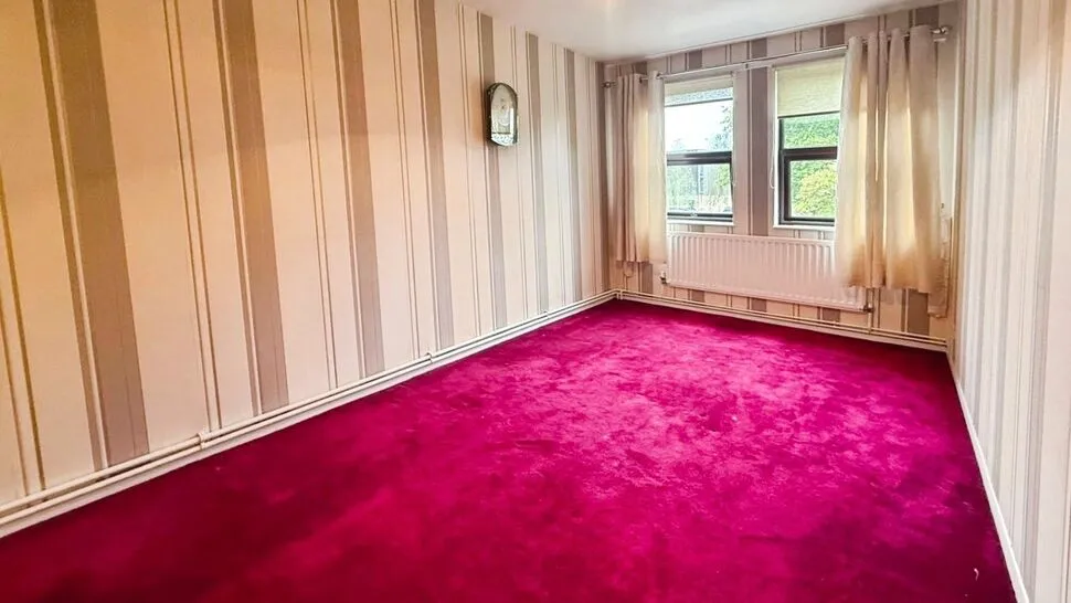 Fieldfare Road, London, SE28, photo 9