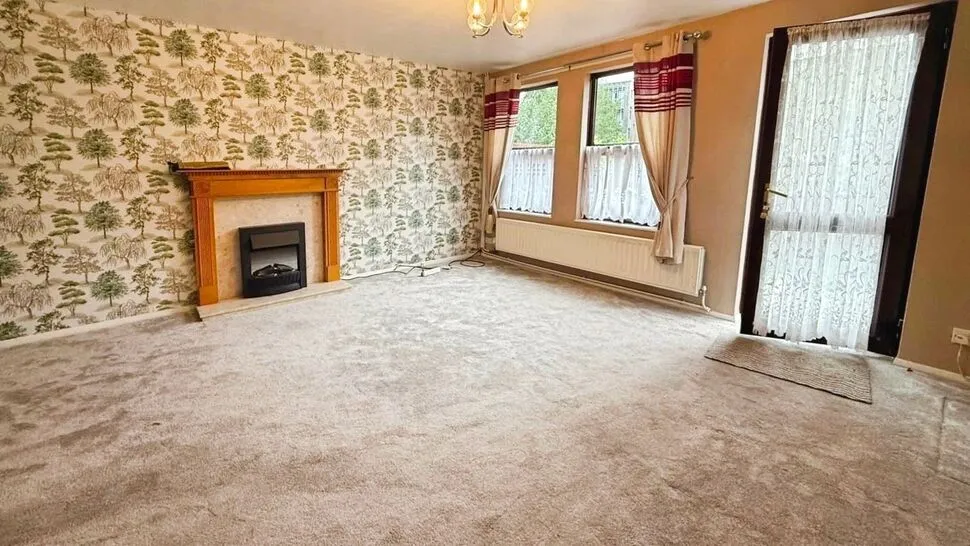 Fieldfare Road, London, SE28, photo 2