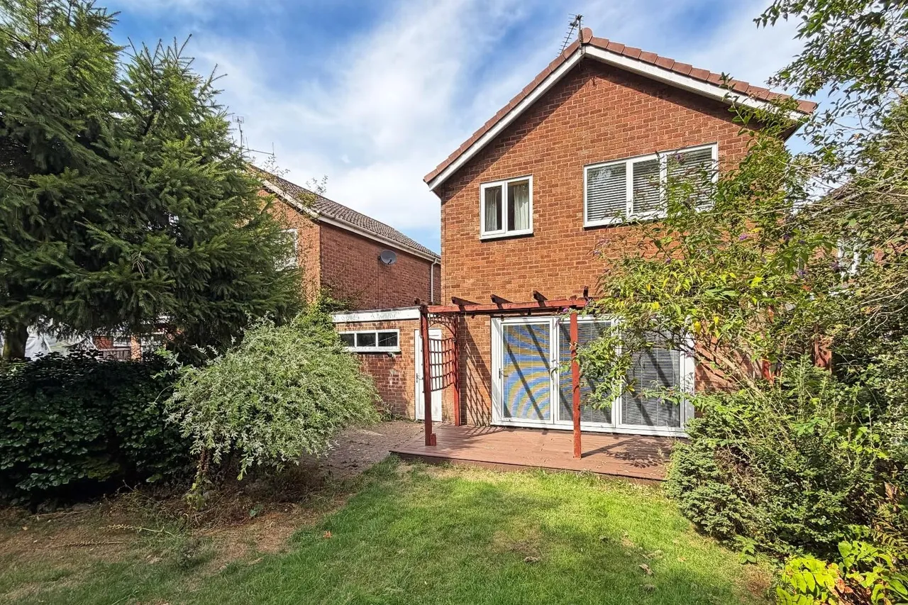 Fairway Avenue, Manchester M23 9JP, photo 19