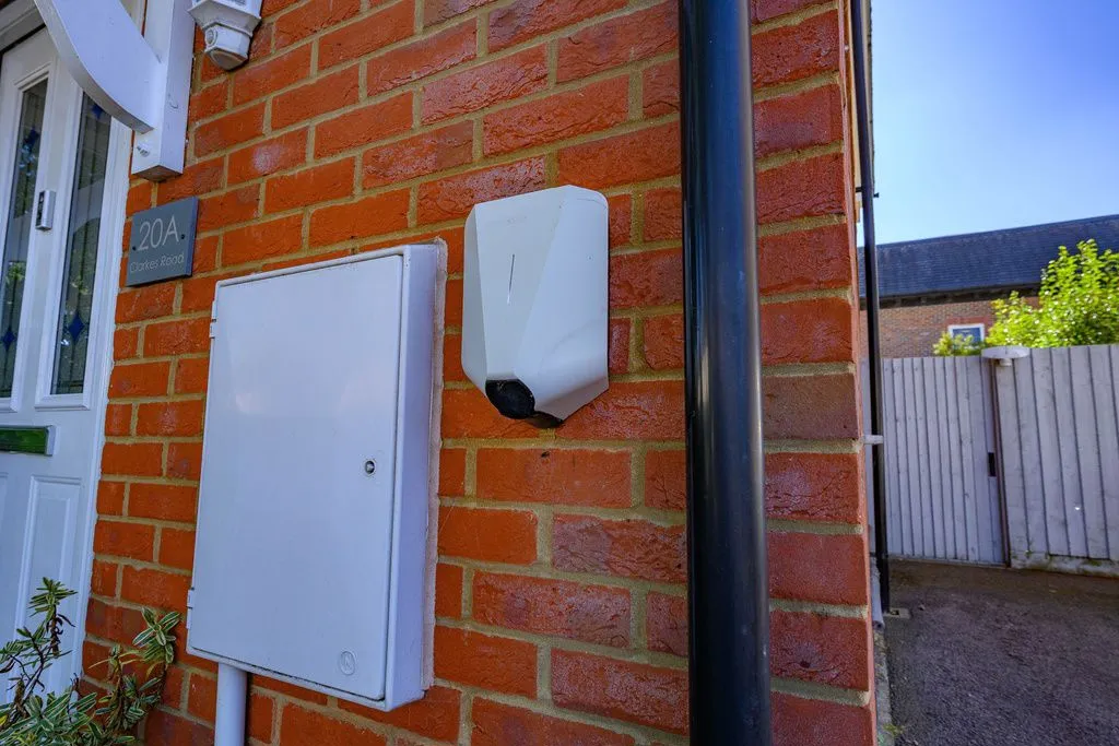 Clarkes Road, Hatfield AL10 0HL, photo 29