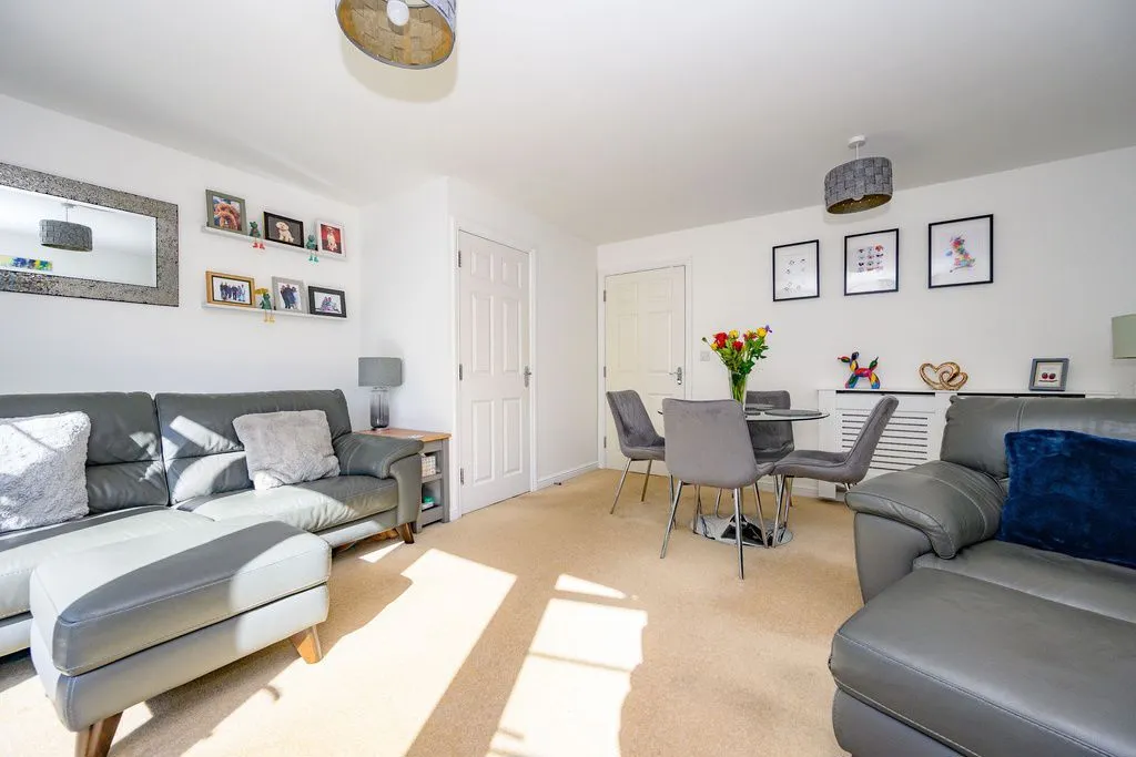 Clarkes Road, Hatfield AL10 0HL, photo 14