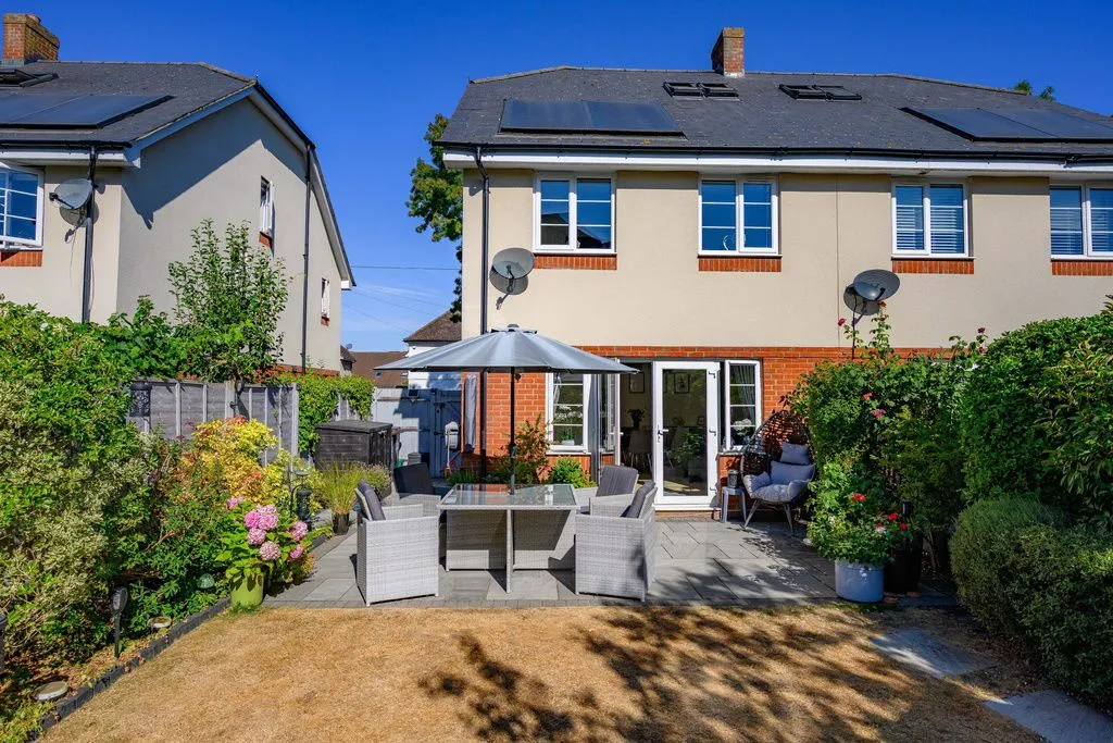 Clarkes Road, Hatfield AL10 0HL, photo 25