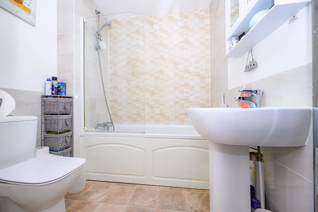 Clarkes Road, Hatfield AL10 0HL, photo 21