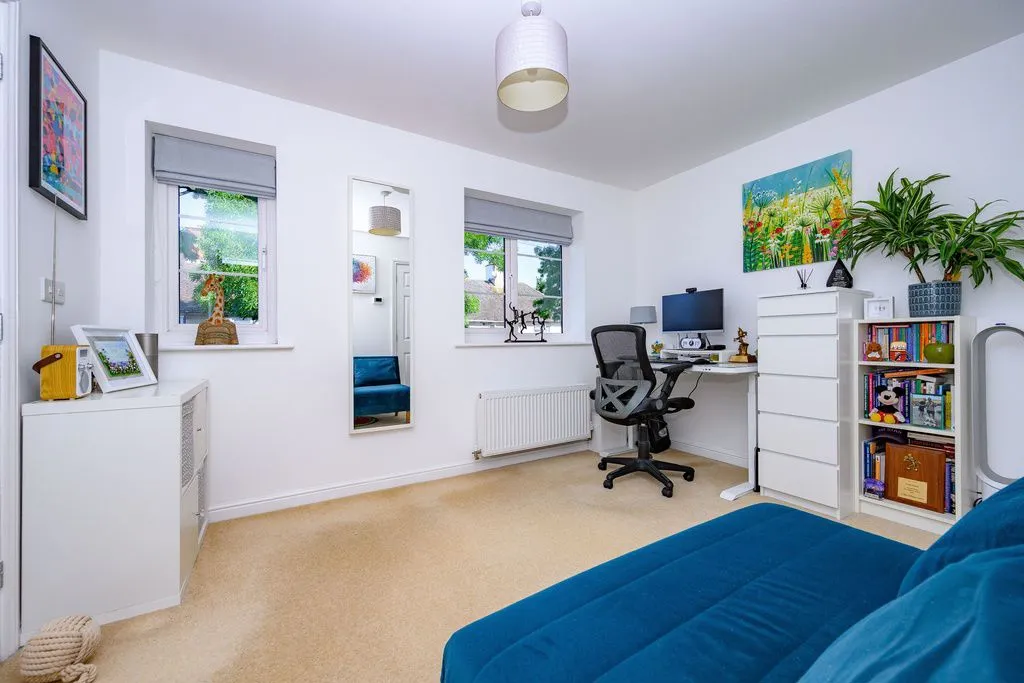 Clarkes Road, Hatfield AL10 0HL, photo 7