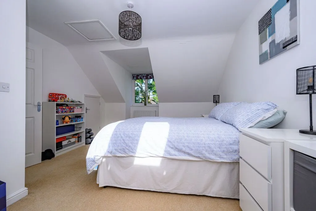 Clarkes Road, Hatfield AL10 0HL, photo 20