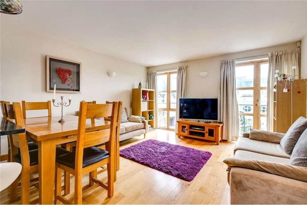 1 bed flat for sale, Farm Lane, Fulham, SW6