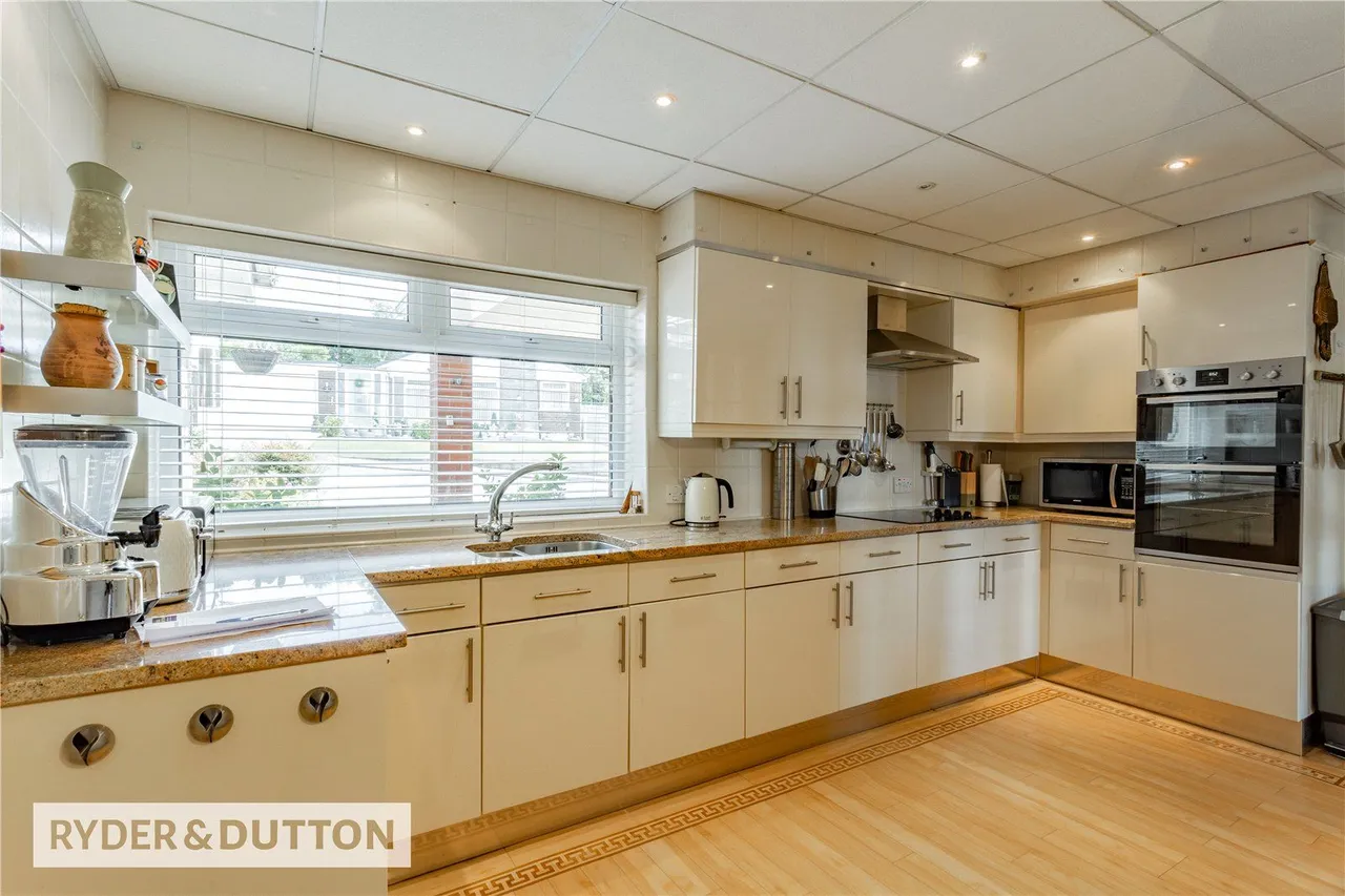 Tandlewood Park, Royton, OL2, photo 6