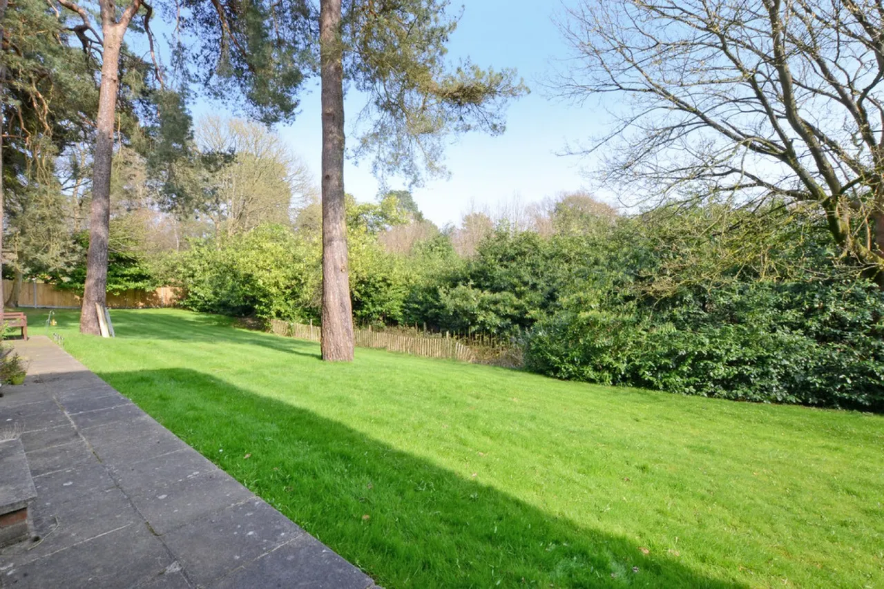 North Minden House, Deepcut, GU16, photo 11