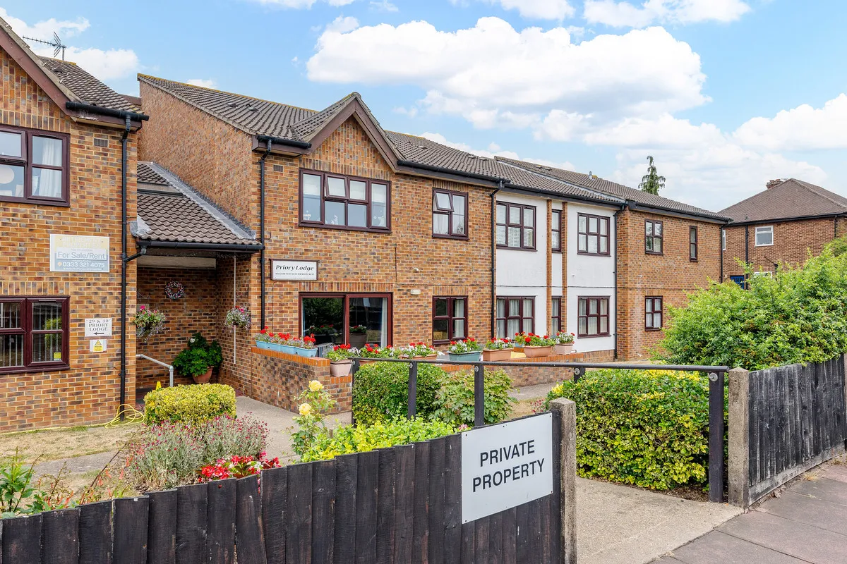1 bed flat for sale — West Wickham, BR4 9HP