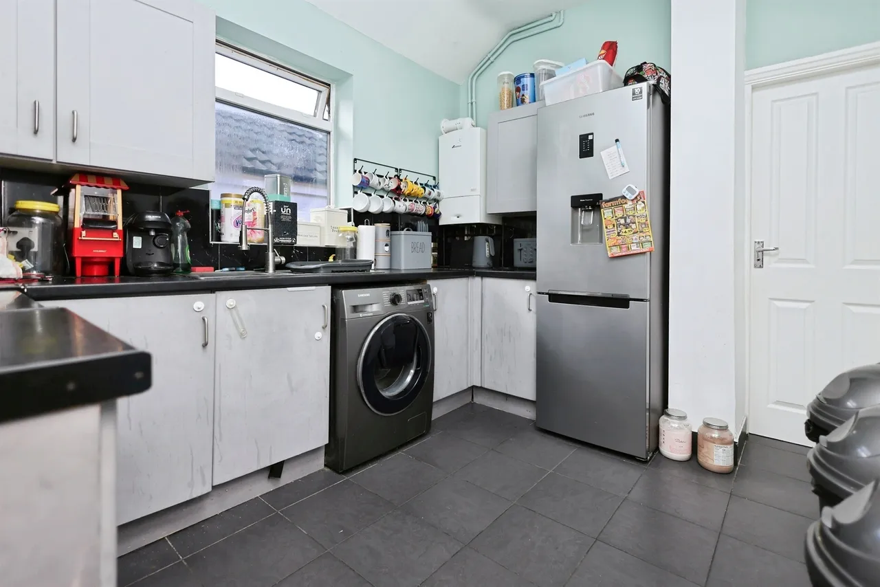 Gorsty Hill Road, Rowley Regis, B65, photo 4