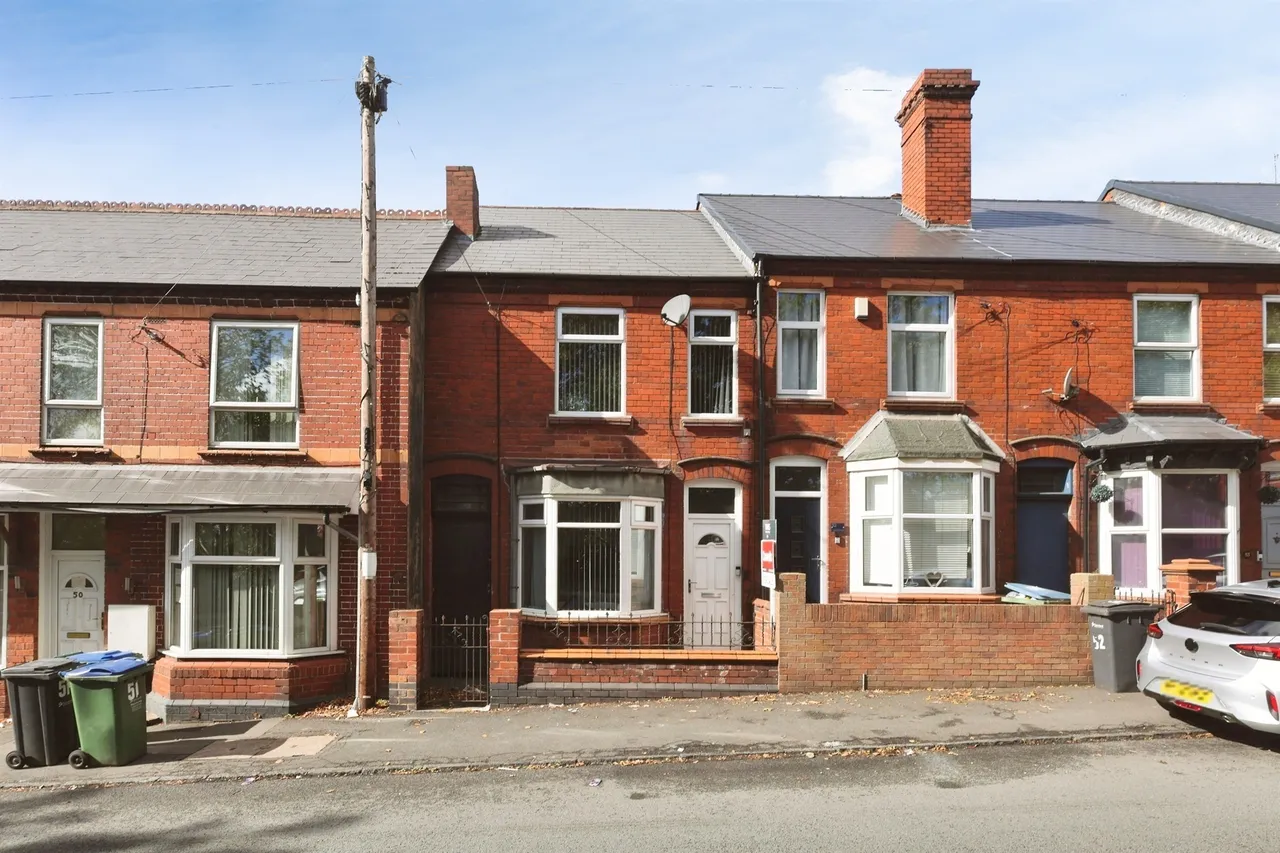 3 bed house for sale, Gorsty Hill Road, Rowley Regis, B65
