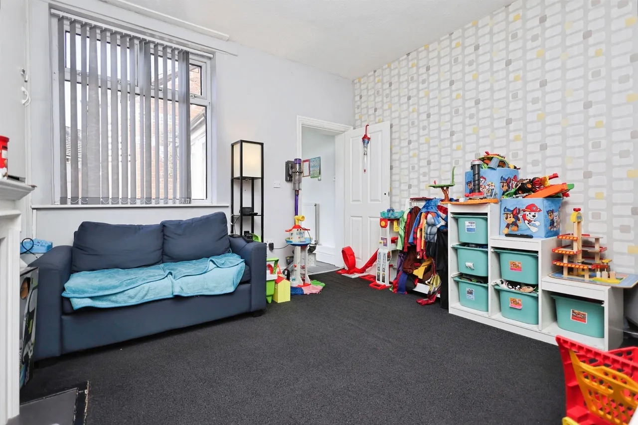 Gorsty Hill Road, Rowley Regis, B65, photo 9