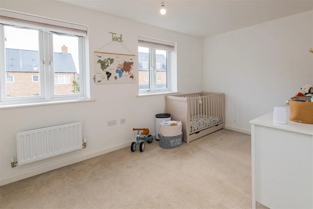 Irthlingborough Road North, Wellingborough, photo 9