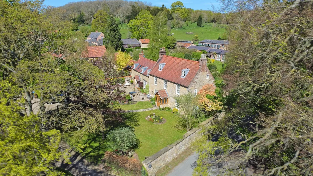 Burrill Lane, Brantingham, photo 27
