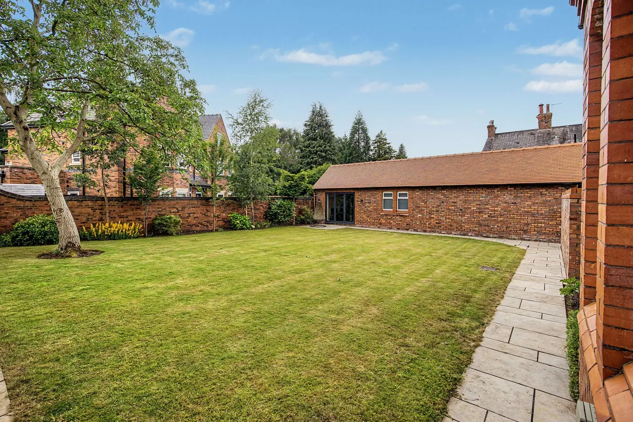 Walton Road, Warrington, photo 19