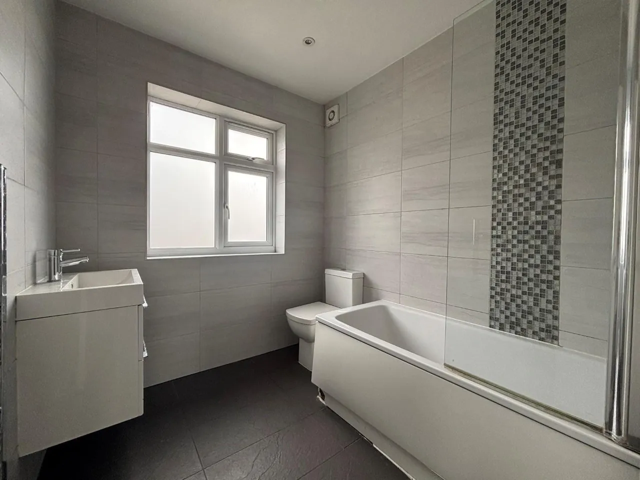 Wyre Grove, Edgware, HA8, Edgware, photo 8
