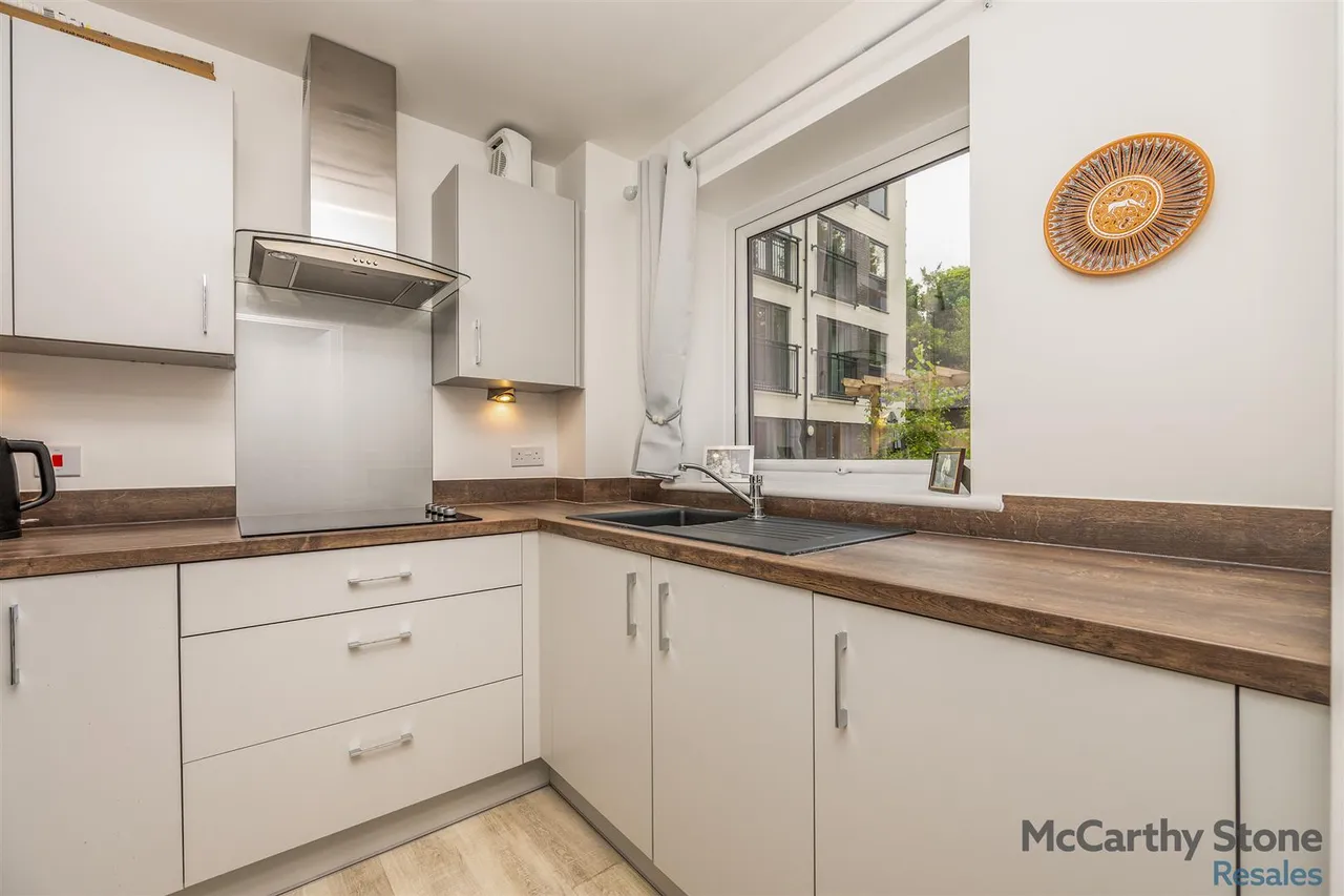 Holland Road, Sutton Coldfield, B72, photo 7