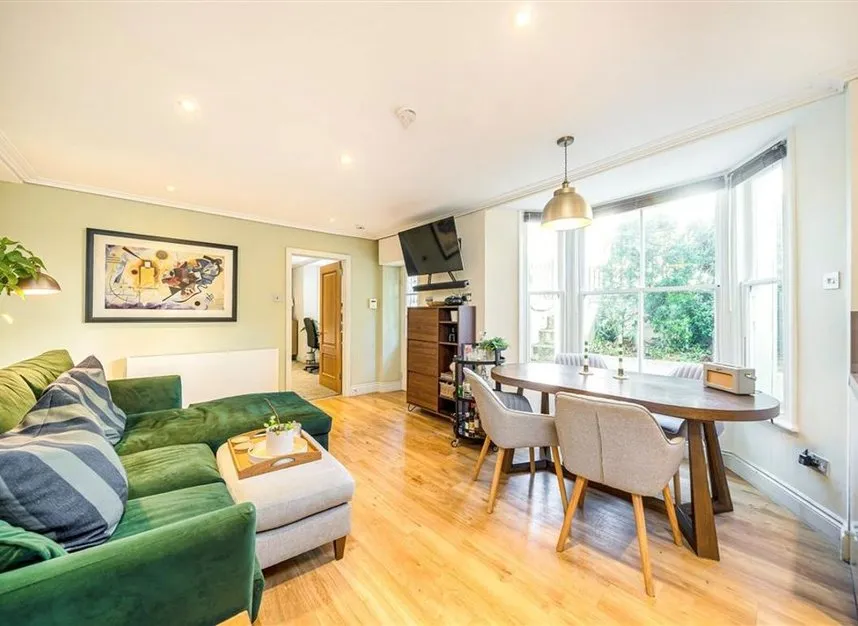 St. Stephens Terrace, South Lambeth, SW8, photo 5
