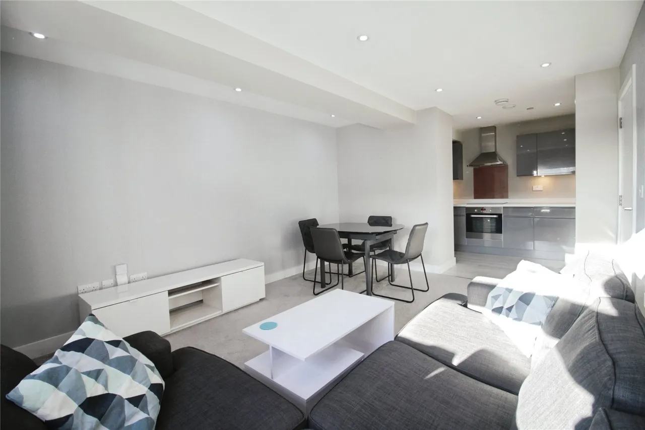 Victoria Avenue, Southend-On-Sea, SS2, photo 2