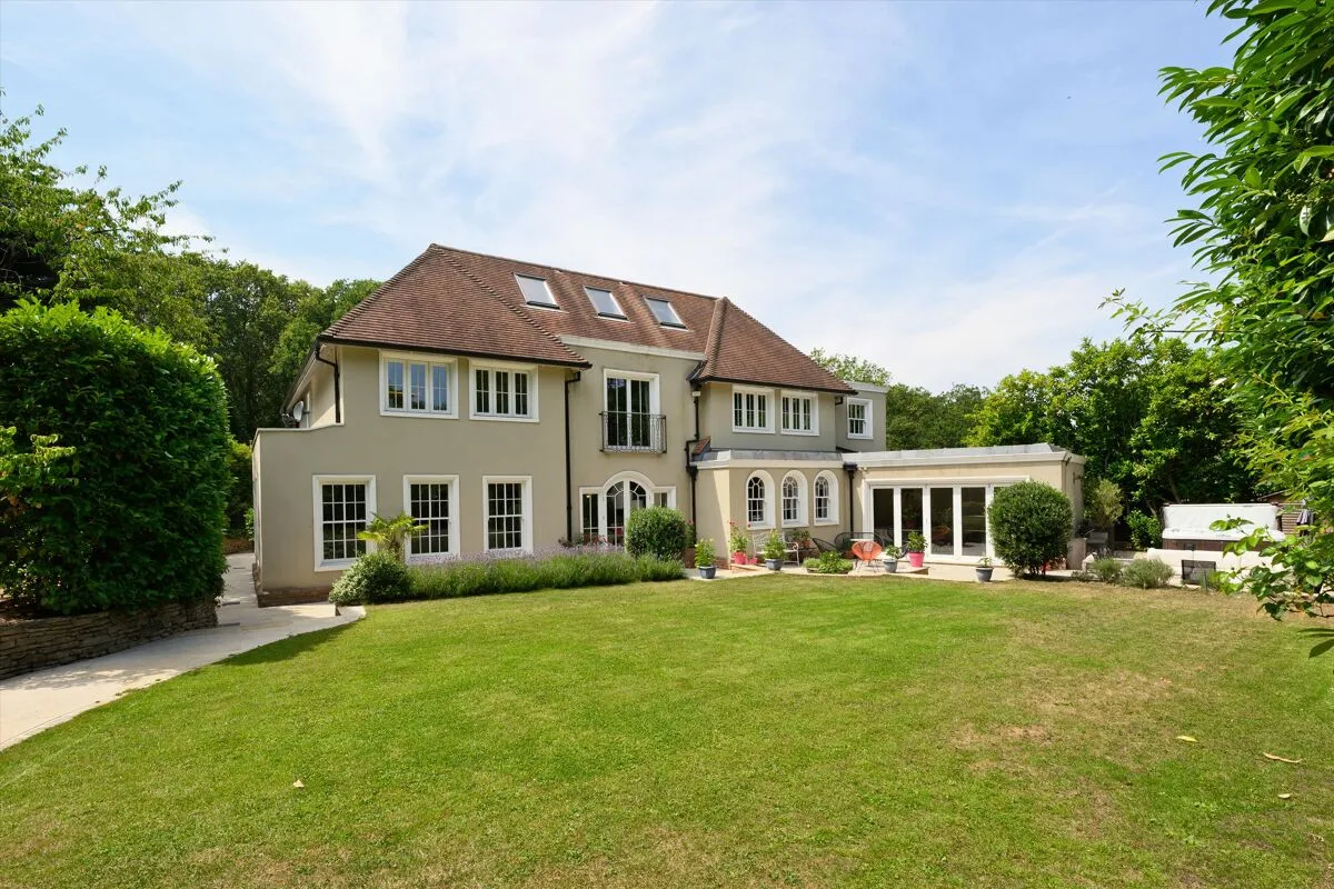 West End Lane, Esher, KT10, photo 18