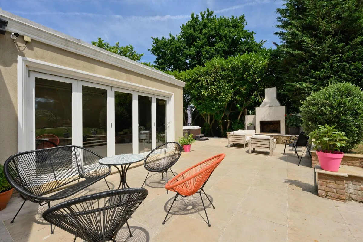 West End Lane, Esher, KT10, photo 19