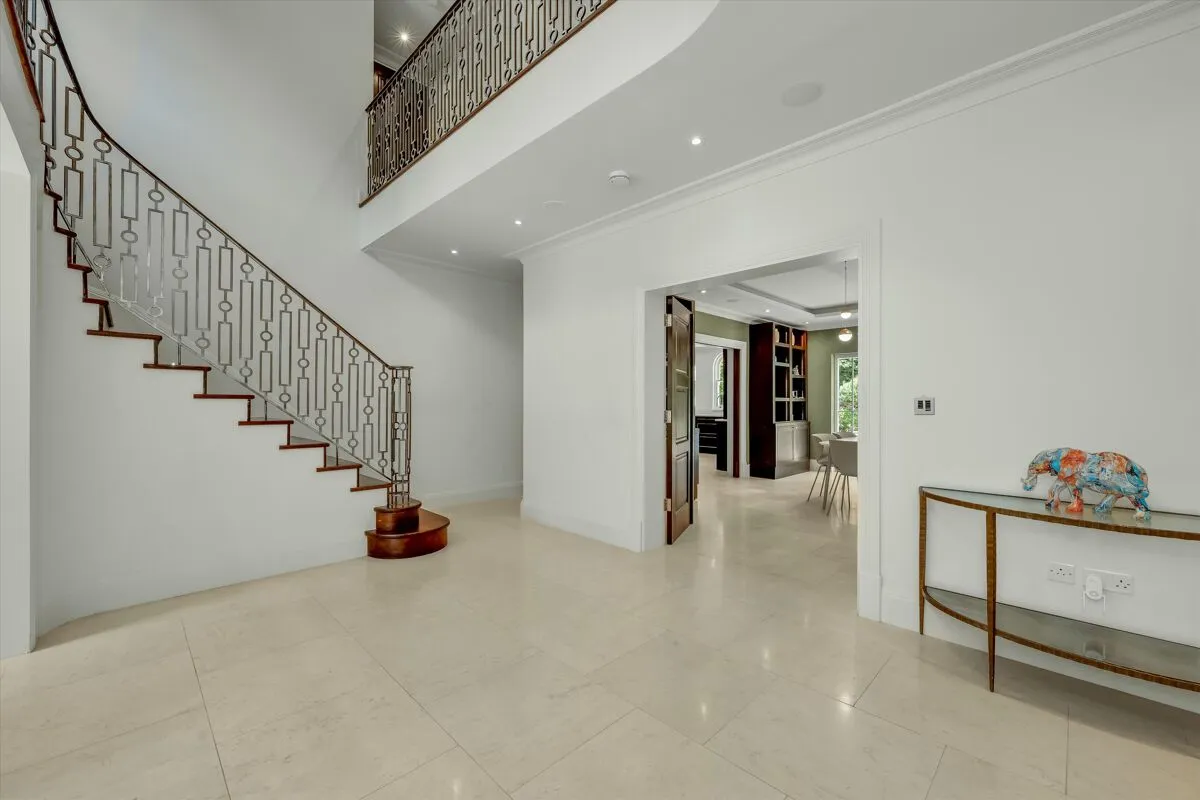 West End Lane, Esher, KT10, photo 8