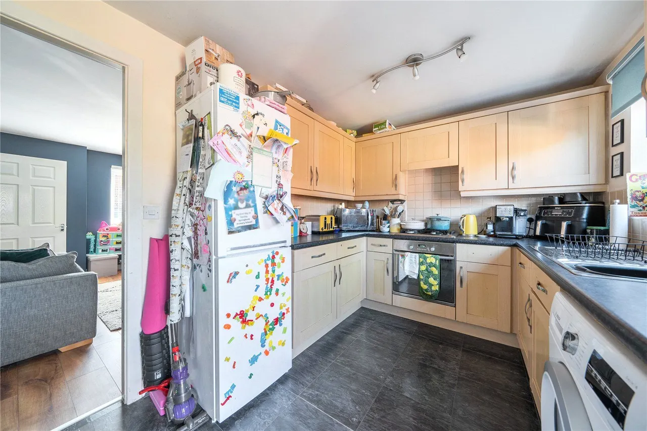 Newlands, Farsley, LS28, photo 5