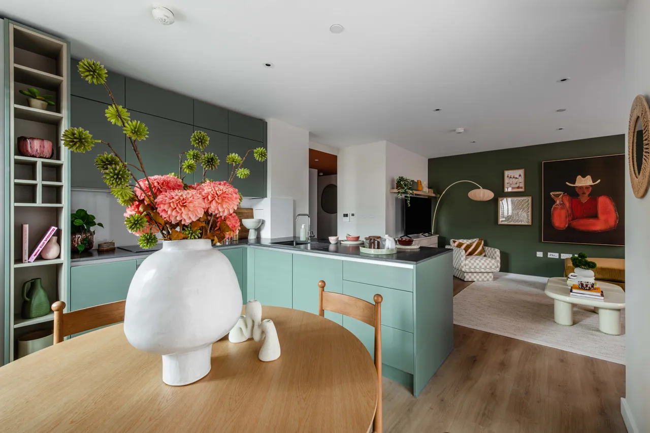 2 bed flat for sale — Plot 3 The Pages High Road, Wembley, HA9