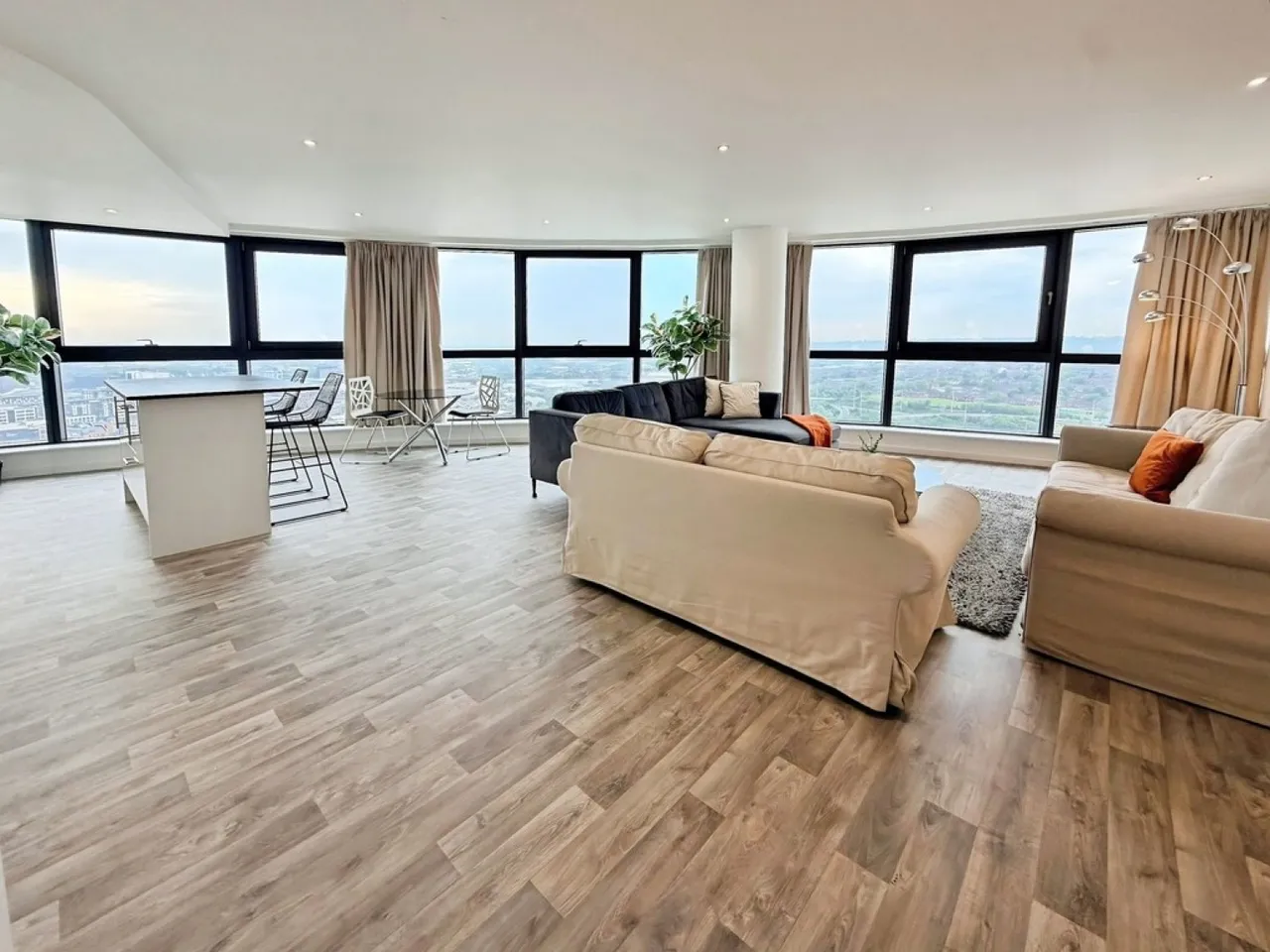 2 bed flat for sale — Penthouse, Bridgewater Place