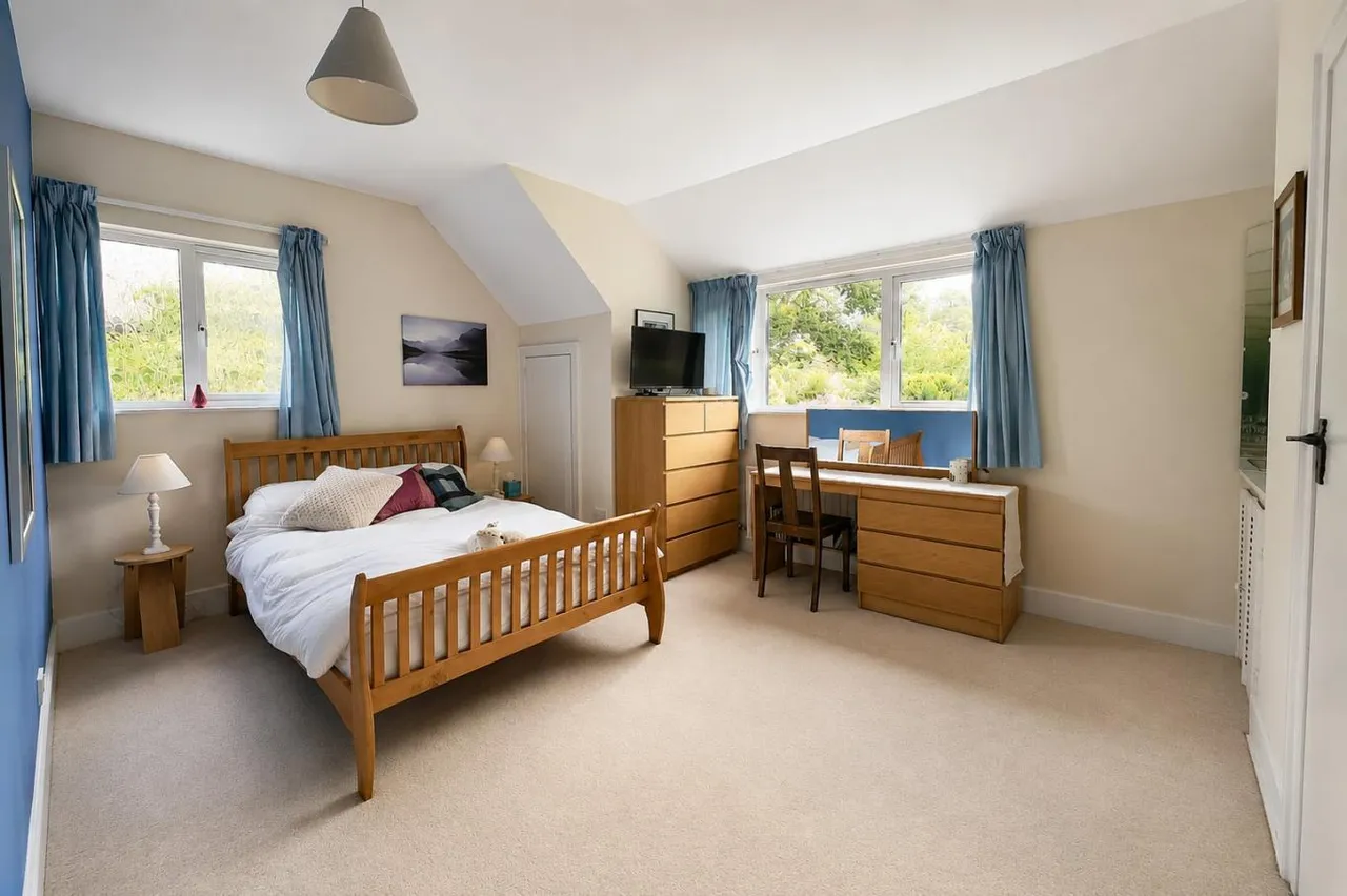 Alyth Road, BH3, photo 15