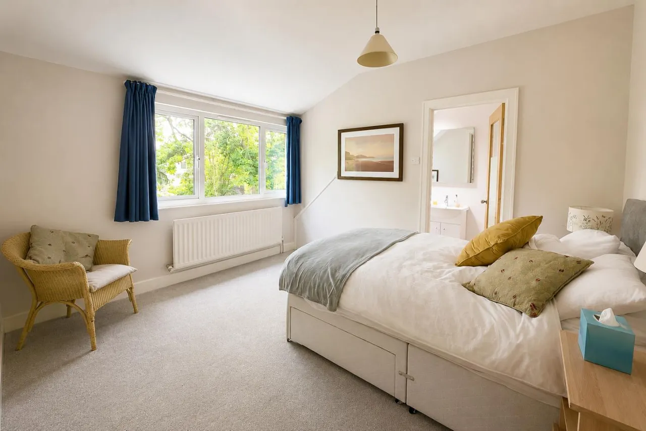 Alyth Road, BH3, photo 17