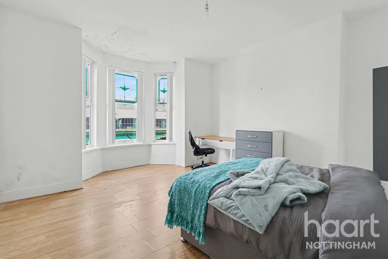 Gregory Boulevard, Hyson Green, NG7, photo 9